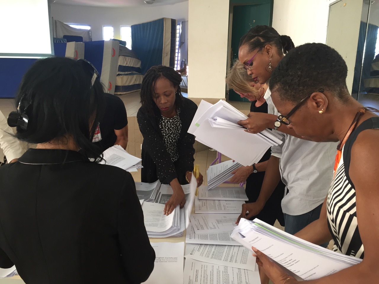 La certification européenne Cambridge English Certificate : douze enseignants de Saint-Barthélemy et de Saint-Martin ont participé à une formation d’évaluateurs.