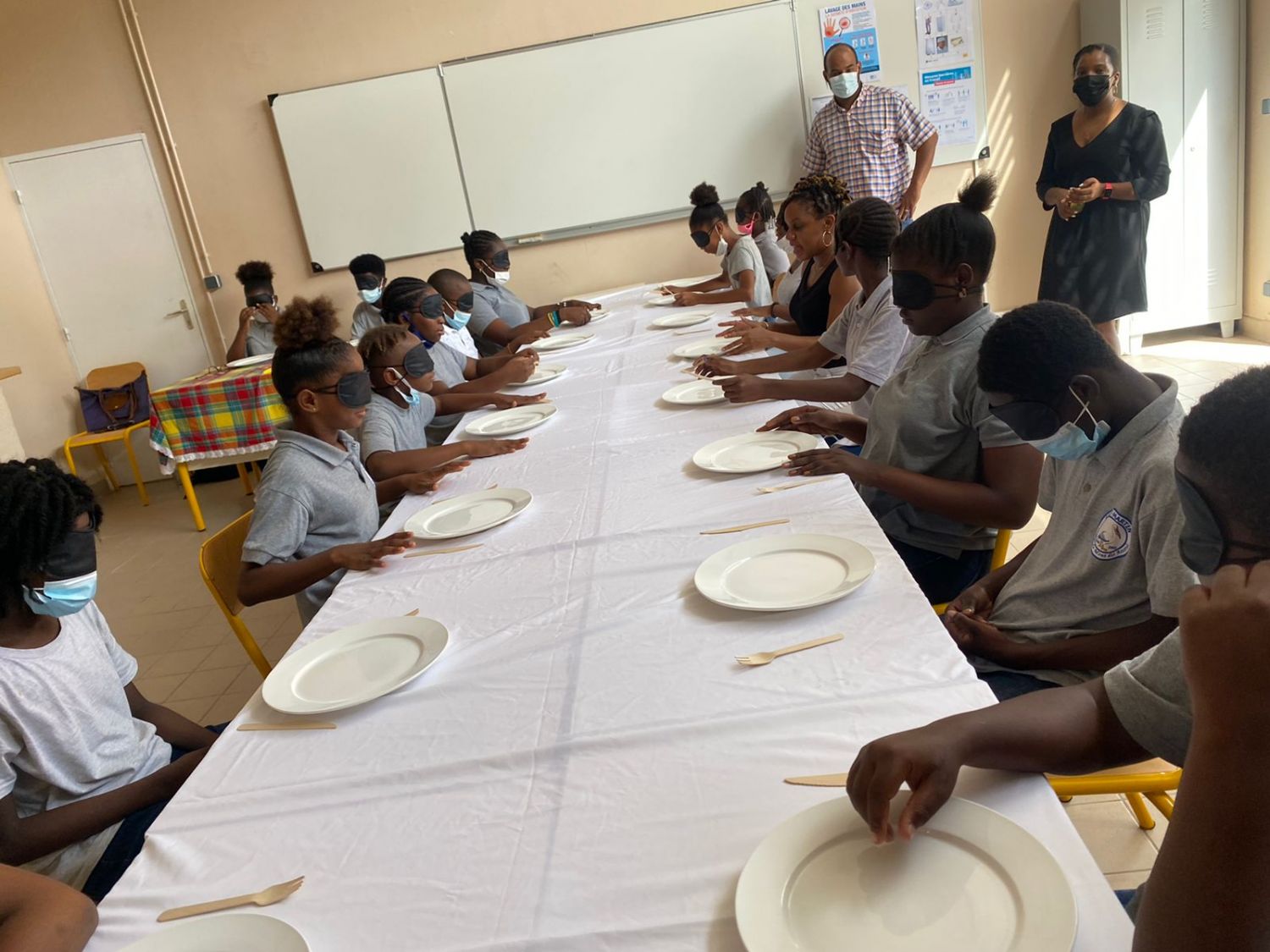 Un petit déjeuner en aveugle à la SEGPA du Collège Mont des Accords